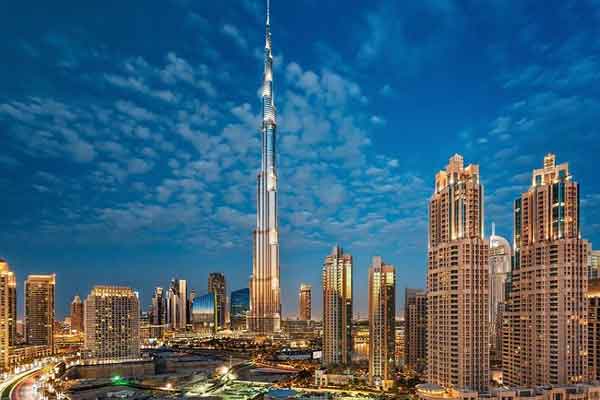 >What and Where to Eat in Dubai?